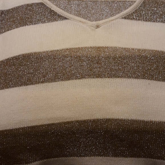 Sweater - Picture 5 of 5